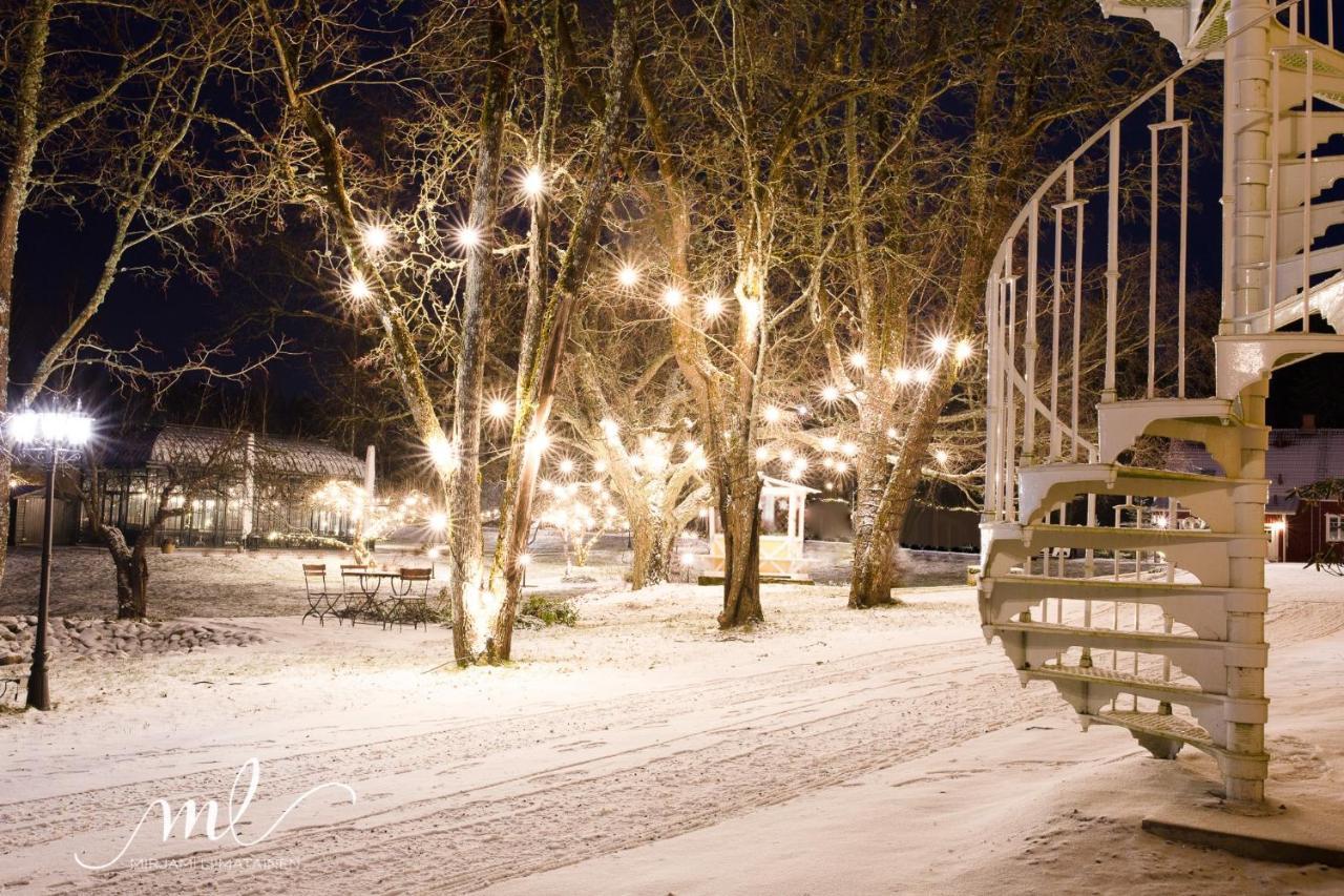 Vaihmalan Hovi Hotel Lempäälä Exterior foto